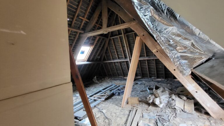 535476587 10238016104572607 5003173206301716196 n Detached Normandy house