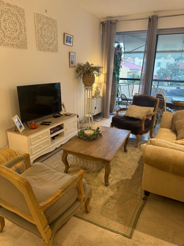 Stylish appartment on the Cote d Azur