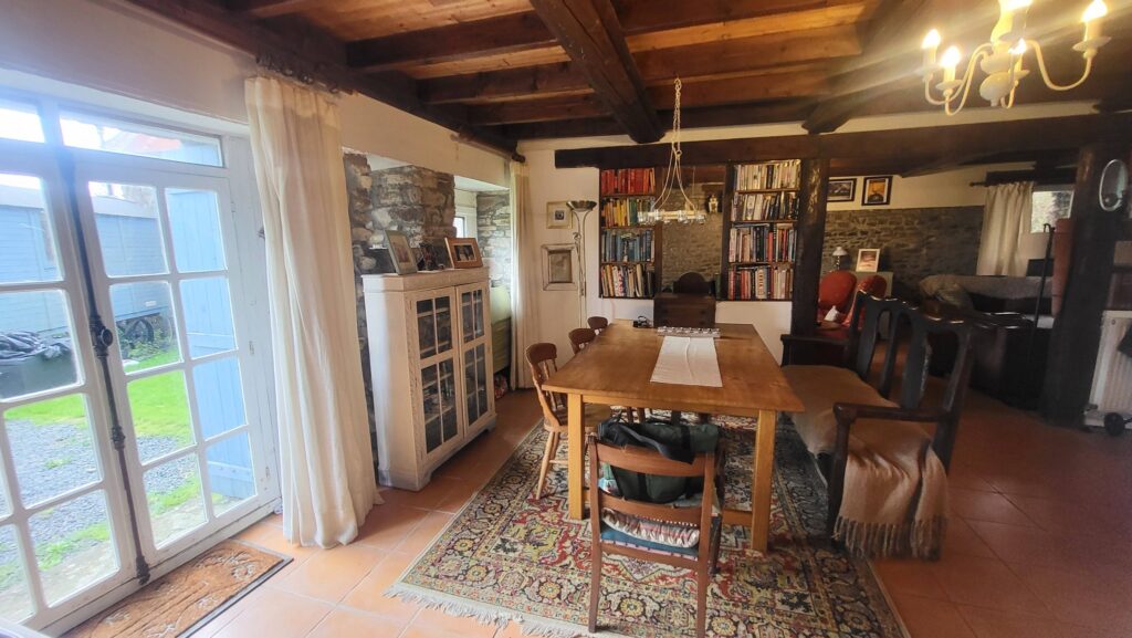 651425788_10240928040529186_5509727434278959906_n