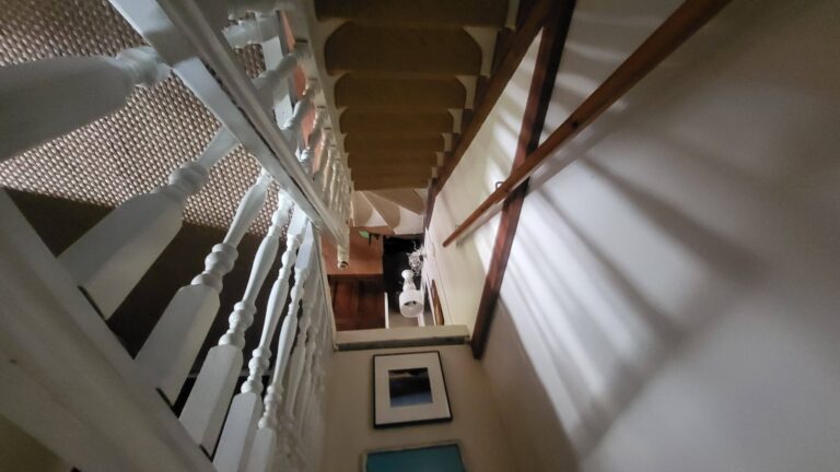 651674890 10240928029528911 3264708233787219200 n peaceful rural retreat in Normandy